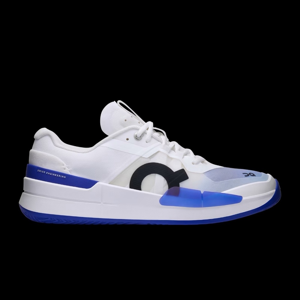 On Running The Roger Pro 2 in White & Indigo- 10.5